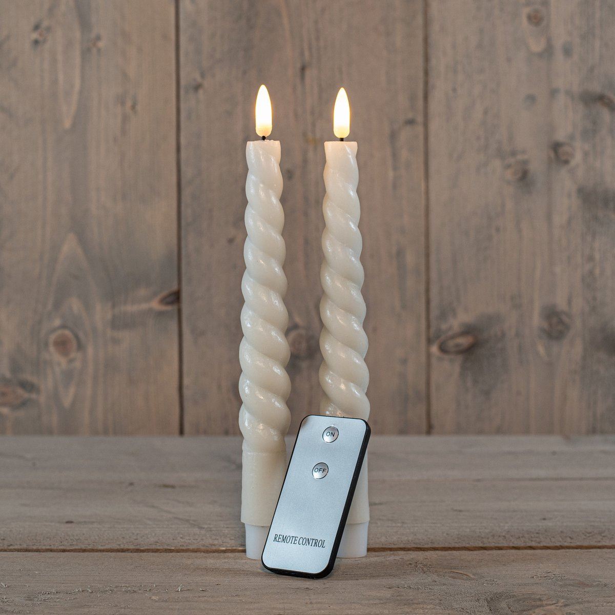 Anna's Collection - Led gedraaide dinerkaars - ivoor - H 23cm - set van 2 stuks - met afstandsbediening afbeelding