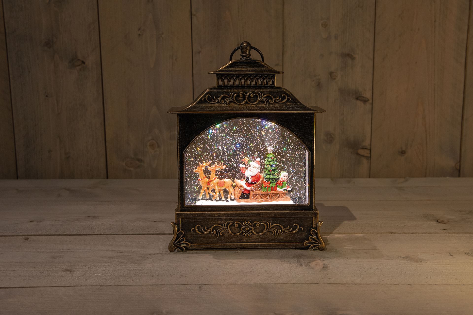 Anna's Collection Lantaarn Kerstman– LED Snowglobe – 22 x 8 x 29 cm – warm wit – kerstdecoratie afbeelding