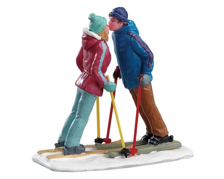 Lemax -'First Ski Date'- Figuur afbeelding