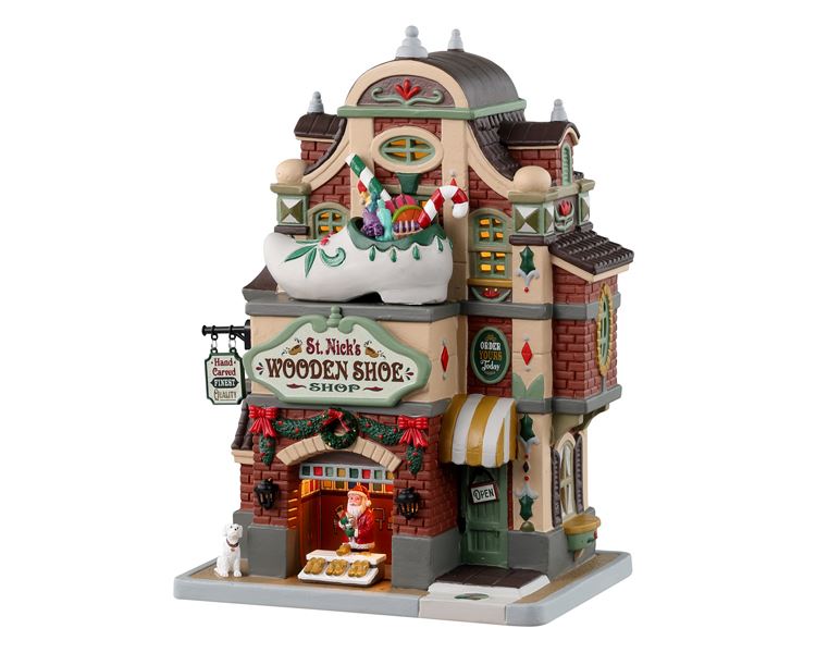 Lemax -'St. Nick's Wooden Shoe Shop'- Verlicht gebouw - Exclusief adapter (werkt ook op batterijen) afbeelding