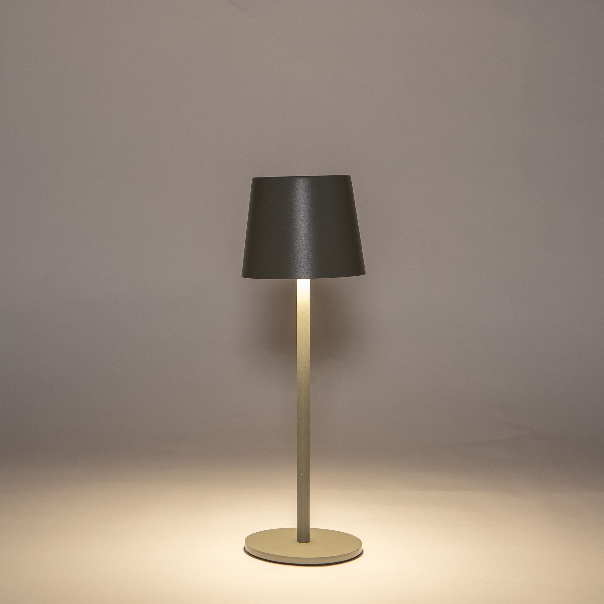 Anna's Collection LED Tafellamp 27x9 cm ribbel olijf - Draadloos - Warm Wit Licht - Touch Bediening - Voor Binnen&Buiten afbeelding