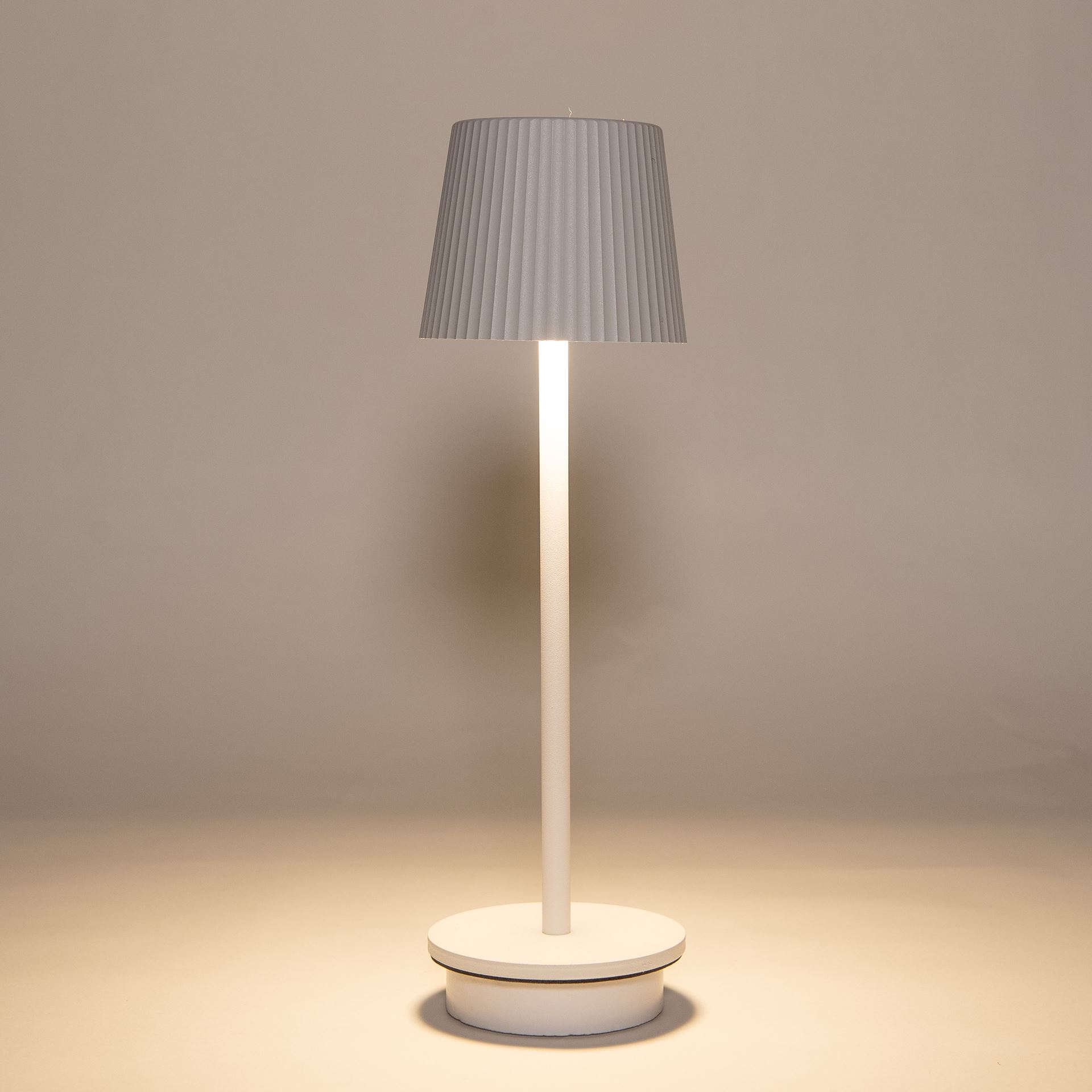 Anna's Collection LED Tafellamp 27x9 cm wit - Draadloos - Warm Wit Licht - Touch Bediening - Voor Binnen&Buiten afbeelding