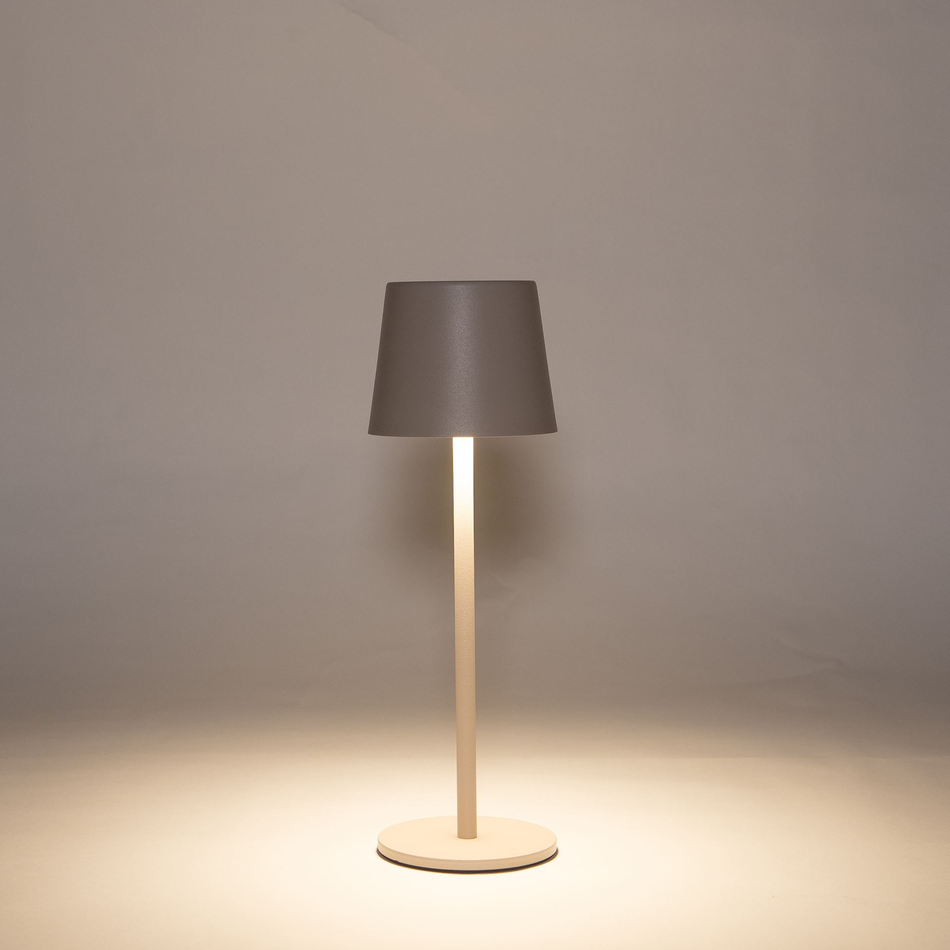 Anna's Collection LED Tafellamp 27x9 cm zand - Draadloos - Warm Wit Licht - Touch Bediening - Voor Binnen&Buiten